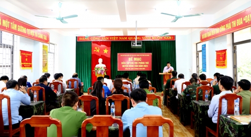 Bế mạc diễn tập khu vực phòng thủ huyện Đồng Văn