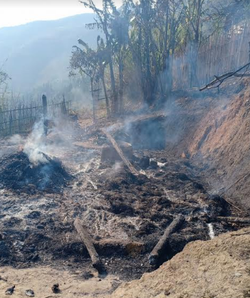 Hỏa hoạn thiêu rụi 2 ngôi nhà tại xã Khâu Vai (Mèo Vạc)