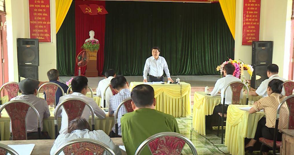 Đoàn công tác 198 BTV tỉnh ủy làm việc tại xã Tân Bắc, huyện Quang Bình