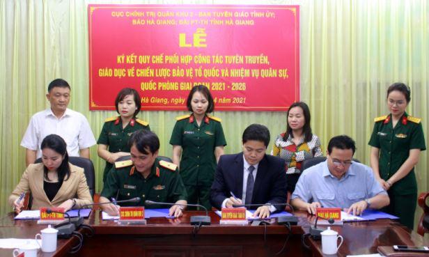 Ký kết tuyên truyền giữa Cục Chính trị Quân khu II với Ban Tuyên giáo Tỉnh ủy, Báo Hà Giang và Đài PT-TH tỉnh