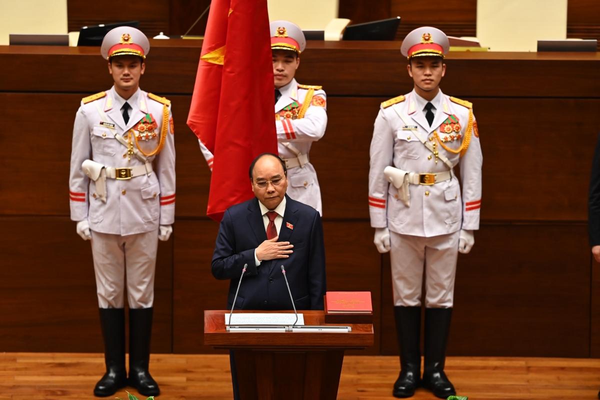 Người dân đặt nhiều kỳ vọng vào tân Chủ tịch nước Nguyễn Xuân Phúc