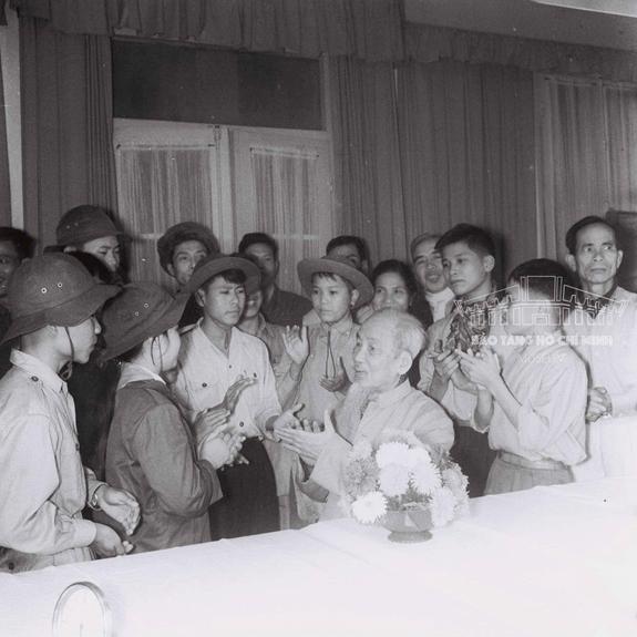 Tầm nhìn Hồ Chí Minh với thế hệ trẻ