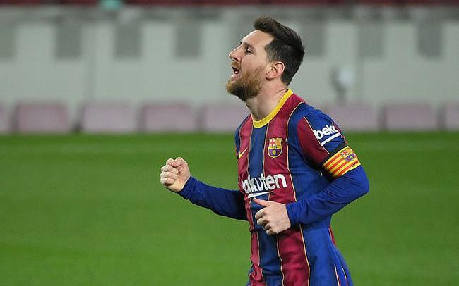 Messi đi vào lịch sử Barcelona