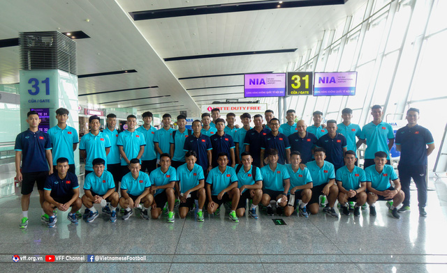 ĐT U19 Việt Nam lên đường sang Indonesia thi đấu Giải vô địch U19 Đông Nam Á 2022 - Ảnh 10.