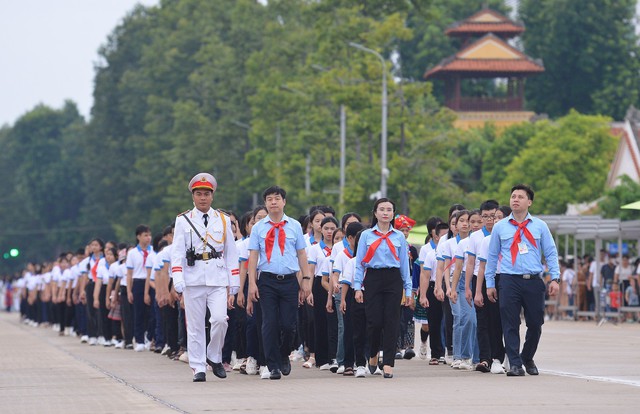 Đoàn đại biểu trẻ em toàn quốc sơ duyệt chuẩn bị cho Phiên họp giả định Quốc hội trẻ em - Ảnh 5.