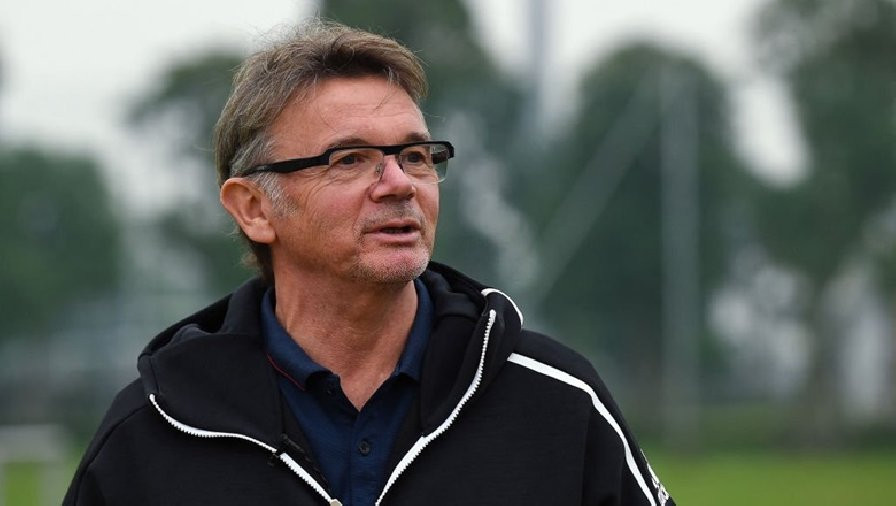 HLV Philippe Troussier được giao nhiệm vụ đưa tuyển Việt Nam dự World Cup