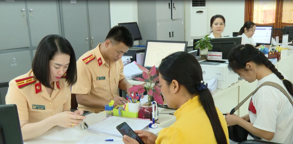 Phòng Cảnh sát giao thông- Công an tỉnh Hà Giang: Đẩy mạnh công tác cải cách hành chính trong lĩnh vực xử lý vi phạm