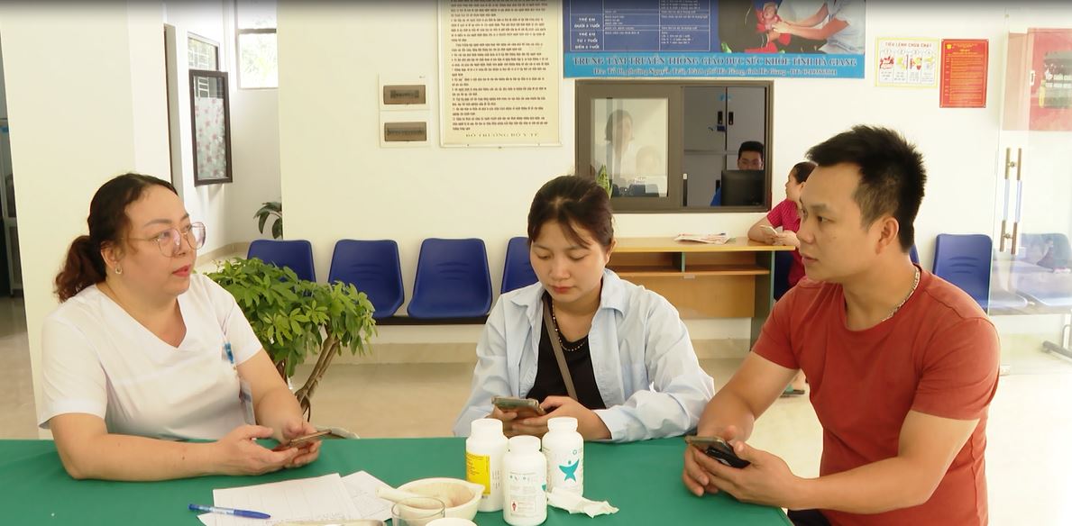 Trạm Y tế phường Nguyễn Trãi tích cực triển khai hồ sơ sức khỏe điện tử