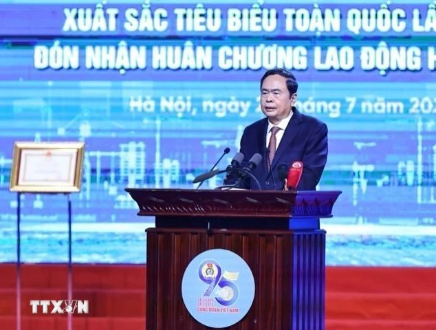 Chủ tịch Quốc hội: Công đoàn Việt Nam đổi mới mạnh mẽ, khẳng định vai trò nòng cốt trong xây dựng giai cấp công nhân