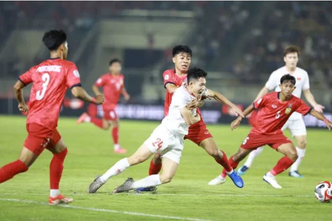 ASEAN Cup 2024: ĐT Lào 1-4 ĐT Việt Nam: Chiến thắng đầu tiên cho thầy trò HLV Kim Sang-sik