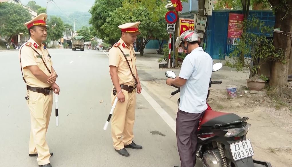 Đèn giao thông - Ngày 15/10/2022