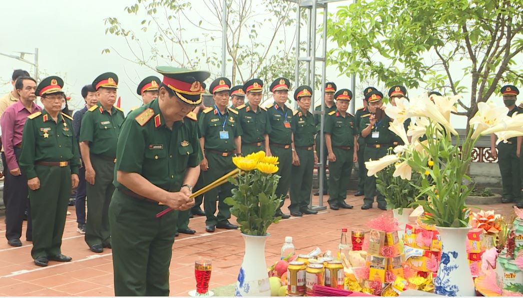 Ban Liên lạc Cựu chiến binh toàn quốc mặt trận Vị Xuyên – Hà Tuyên với hoạt động tri ân các liệt sỹ tại Hà Giang