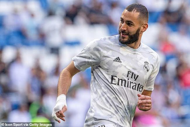 Benzema chính thức trở lại ĐT Pháp sau 6 năm