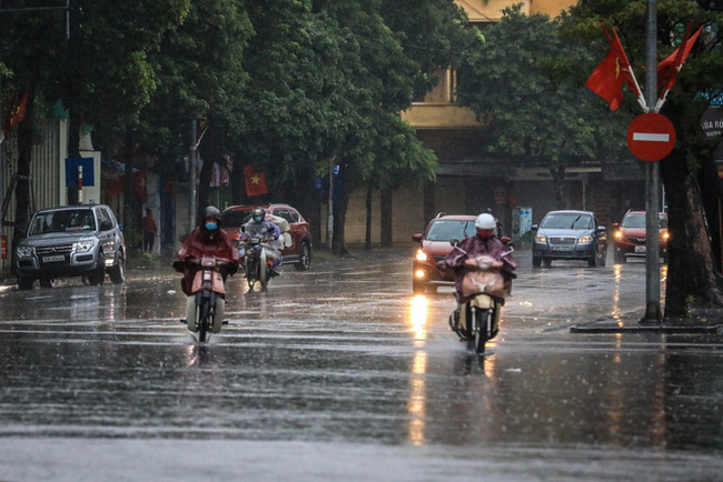 Bắc Bộ trời lạnh, mưa lớn ở Trung Bộ và Bắc Tây Nguyên